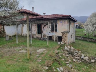 Продава Къща Гредоред в с.Асен