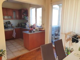 Продава Четиристаен апартамент Тухла в гр.Казанлък