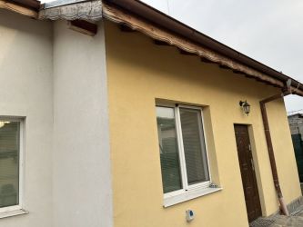 Масивна къща за продажба в с. Розово – уют, функционалност и отлична цена