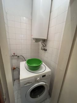 Отдава под наем обзаведен двустаен апартамент до ВиК