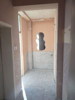 Къща за продажба в гр. Казанлък – едноетажна с приземен етаж