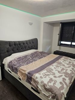 Агенция за недвижими имоти "ОЛИМПИЯ" продава :