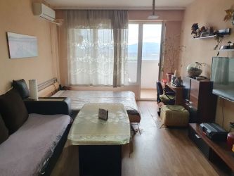 Продава Двустаен апартамент Панел в гр.Казанлък