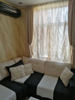 Тристаен апартамент за продажба – център, гр. Казанлък