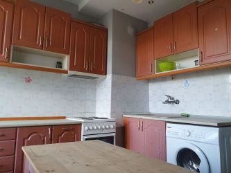 Продава Тристаен апартамент Тухла в гр.Казанлък