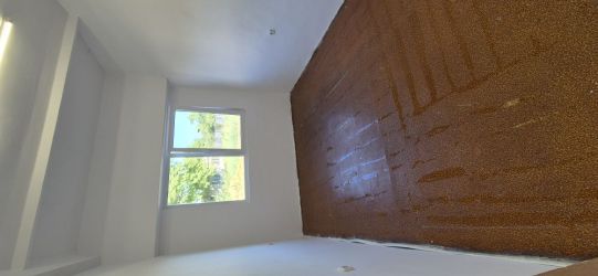 Промишлена сграда под наем