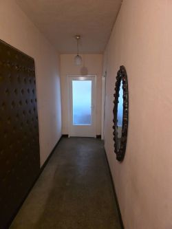 Агенция Елия продава 3 стаен масивно  СТРОИТЕЛСТВО -Топ  ЦЕНТЪР