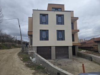 Продава Тристаен апартамент Ново строителство в гр.Казанлък