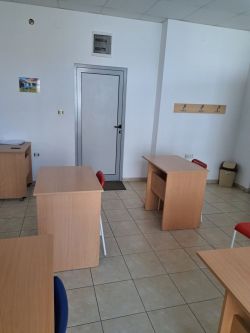 Офис под наем в района на Лидл, гр. Казанлък