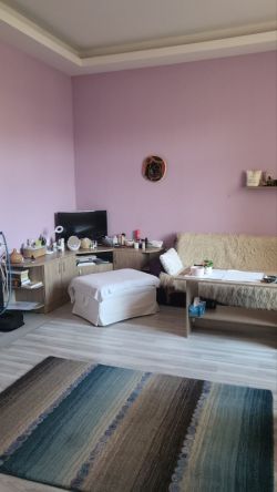 Студио под наем в центъра на гр. Казанлък