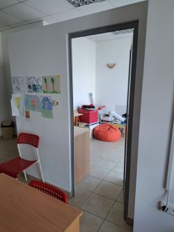 Офис под наем в района на Лидл, гр. Казанлък