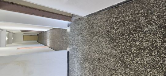 Промишлена сграда под наем