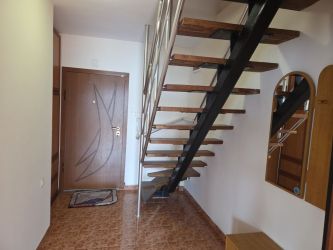 ОБЗАВЕДНЕН С ТЕХНИКА И МЕБЕЛИ МЕЗОНЕТ В РАЙОНА НА МАНАСТИРА