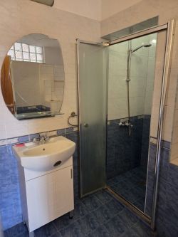 ОБЗАВЕДНЕН С ТЕХНИКА И МЕБЕЛИ МЕЗОНЕТ В РАЙОНА НА МАНАСТИРА