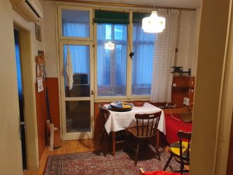 Продава Тристаен апартамент Тухла в гр.Казанлък