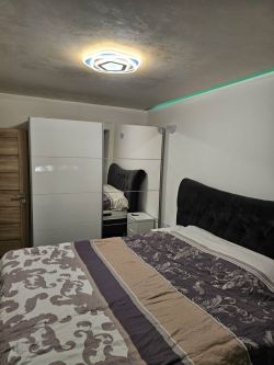 Агенция за недвижими имоти "ОЛИМПИЯ" продава :