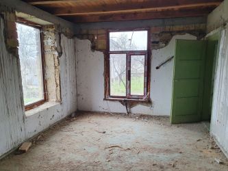 Продава Къща Гредоред в гр.Казанлък