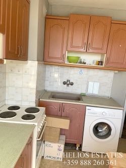 Тристаен апартамент в широк център