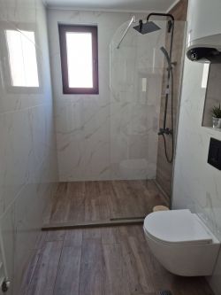 Отдава под наем Тристаен апартамент Ново строителство в гр.Казанлък