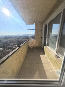 Продава Двустаен апартамент Панел в гр.Казанлък