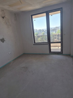 Продава Тристаен апартамент Ново строителство в гр.Казанлък