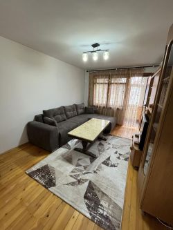 Отдава под наем Двустаен апартамент в гр.Казанлък