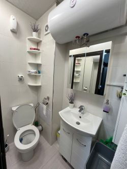 НОВА ЦЕНА!!! Обзаведен апартамент в нова сграда – район Манастира