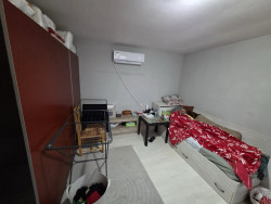 Къща за продажба в Казанлък – район Манастира, двор, гараж, проект за надстрояване