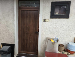 Къща за продажба в Казанлък – район Манастира, двор, гараж, проект за надстрояване