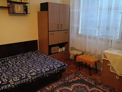 Двустаен апартамент 64 кв.м. с масивен гараж 18 кв.м., в квартал ”Изток”.