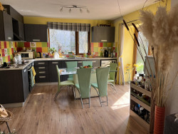 Къща за продажба в Габарево, Казанлък – двуетажна, обзаведена, двор 450 кв.м.