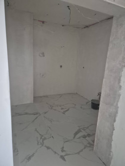 Продава Тристаен апартамент Масивно строителство в гр.Казанлък