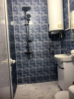 Агенция Елия продава 2 стаи + кухня след ремонт