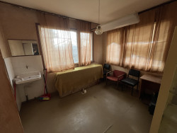 Продажба на прекрасна двуетажна вила в село Долно Сахране