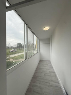 Агенция Елия продава 2 стаи + кухня след ремонт