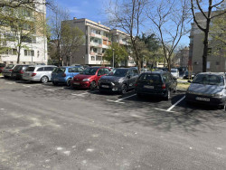 Двустаен апартамент за продажба до у-ще „Св. Св. Кирил и Методий“, гр. Казанлък