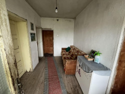 Къща в с. Тъжа с двор 1200 кв.м. – тиха локация и отличен потенциал