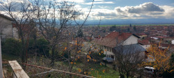 КЪЩА В С.ЕНИНА