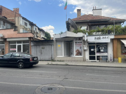 Офис / ателие под наем в центъра на Казанлък – 10 кв.м., след основен ремонт