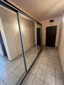 Тристаен апартамент 85 кв.м. за продажба в супер центъра на Казанлък