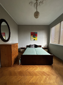 Тристаен под наем €310