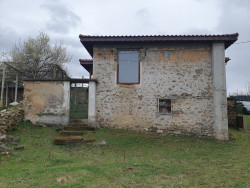 Продава Къща Гредоред в гр.Казанлък