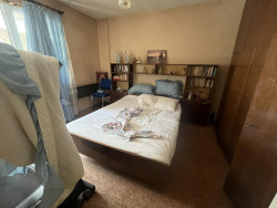Четиристаен апартамент 121 кв.м. с 3 спални в кв. Васил Левски, Казанлък