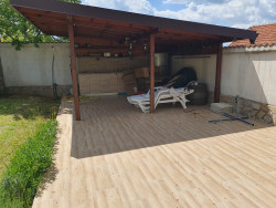 Продава Къща Тухла в гр.Казанлък