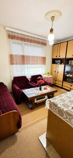 Продава Къща Тухла в гр.Казанлък