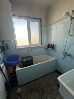Продава/заменя за апартамент 108 кв.м. с механа, камина и изба 20 кв.м. до ЕКО, Казанлък