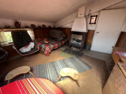 Продава/заменя за апартамент 108 кв.м. с механа, камина и изба 20 кв.м. до ЕКО, Казанлък