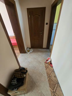 Агенция за недвижими имоти "ОЛИМПИЯ" продава :