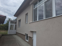Агенция Елия продава КЪЩА В ГР.Крън